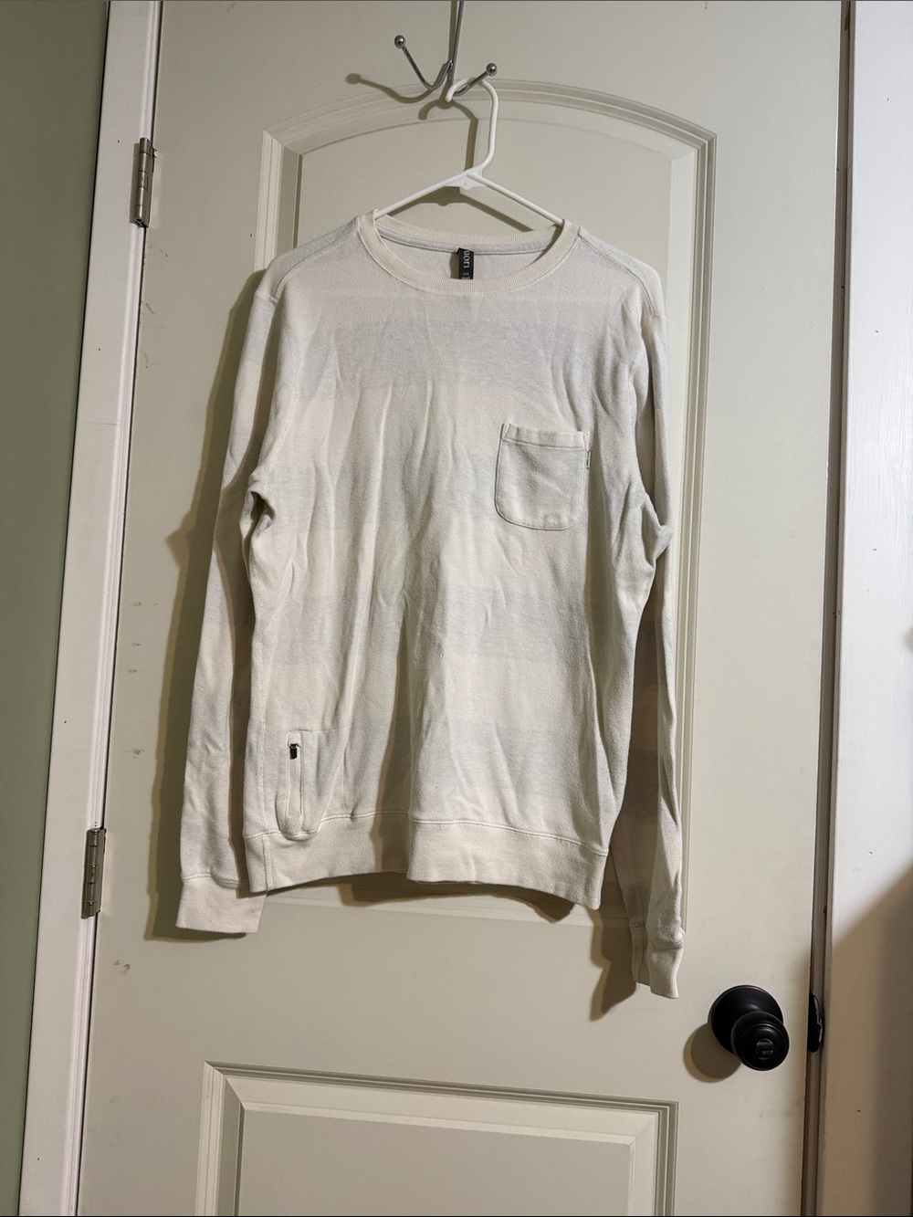 Vuori Men’s Jeffrey’s Pullover. Natural. Size small